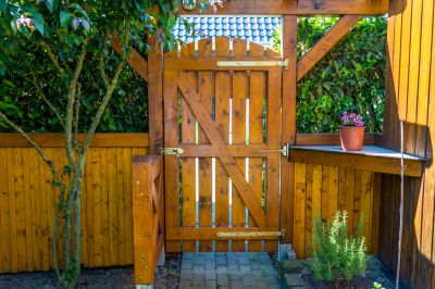 Wood Fence Gate Repair!